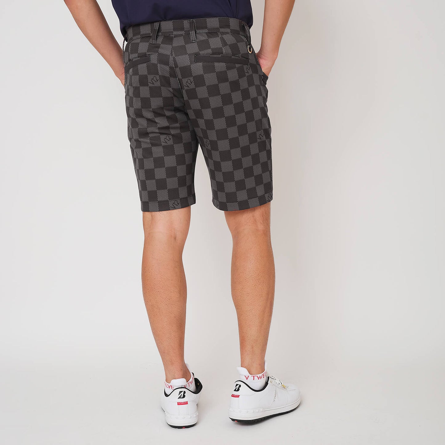 DM SHORTS