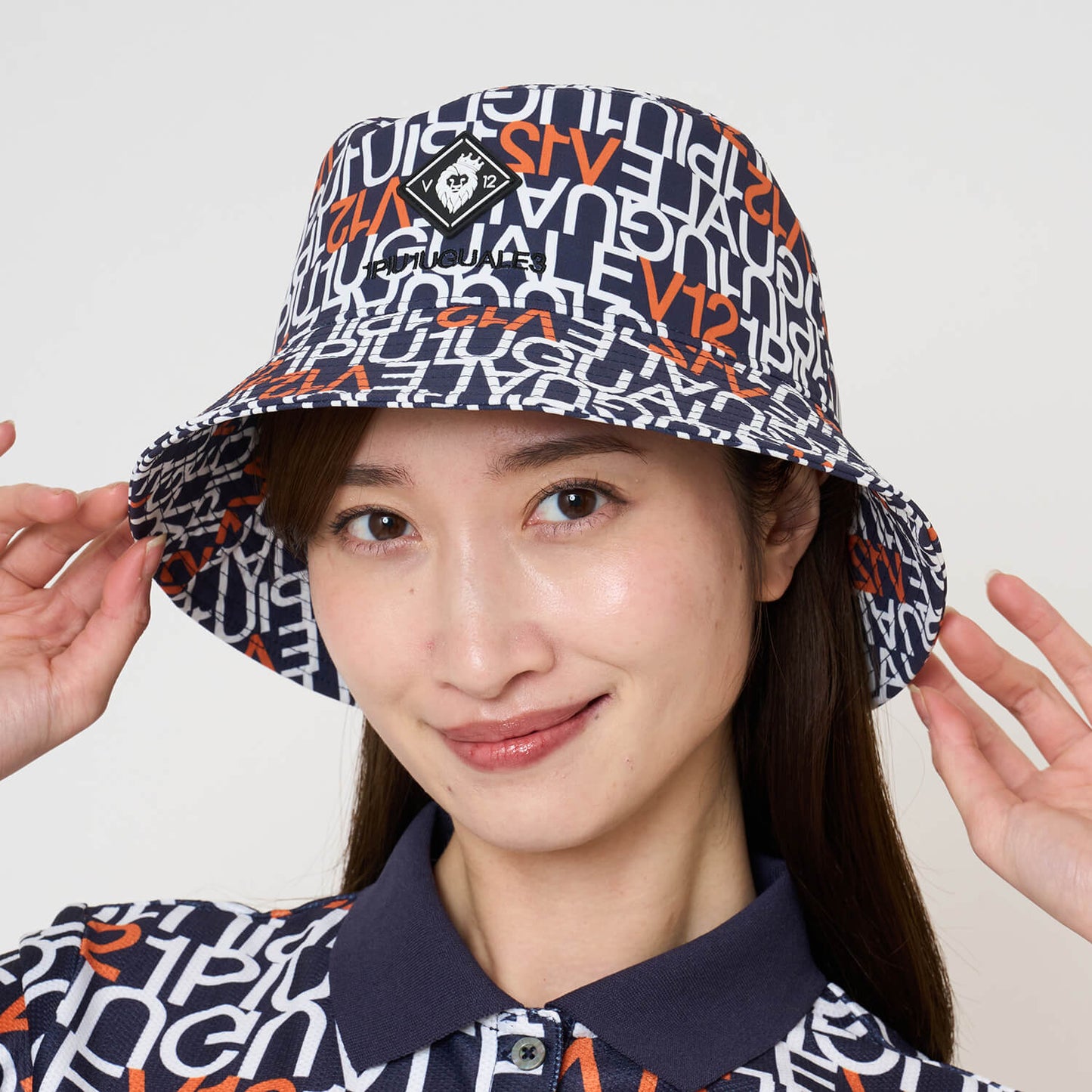 V12113 LETTER HAT