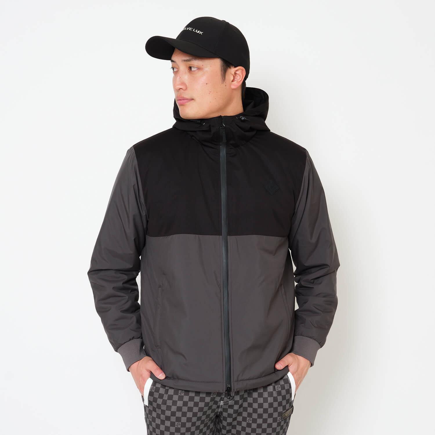 美品　V12 ゴルフ メンズ 長袖 ダウン キルティング スニード ジャケット V12 ゴルフ メンズ 長袖 ダウン キルティング スニード