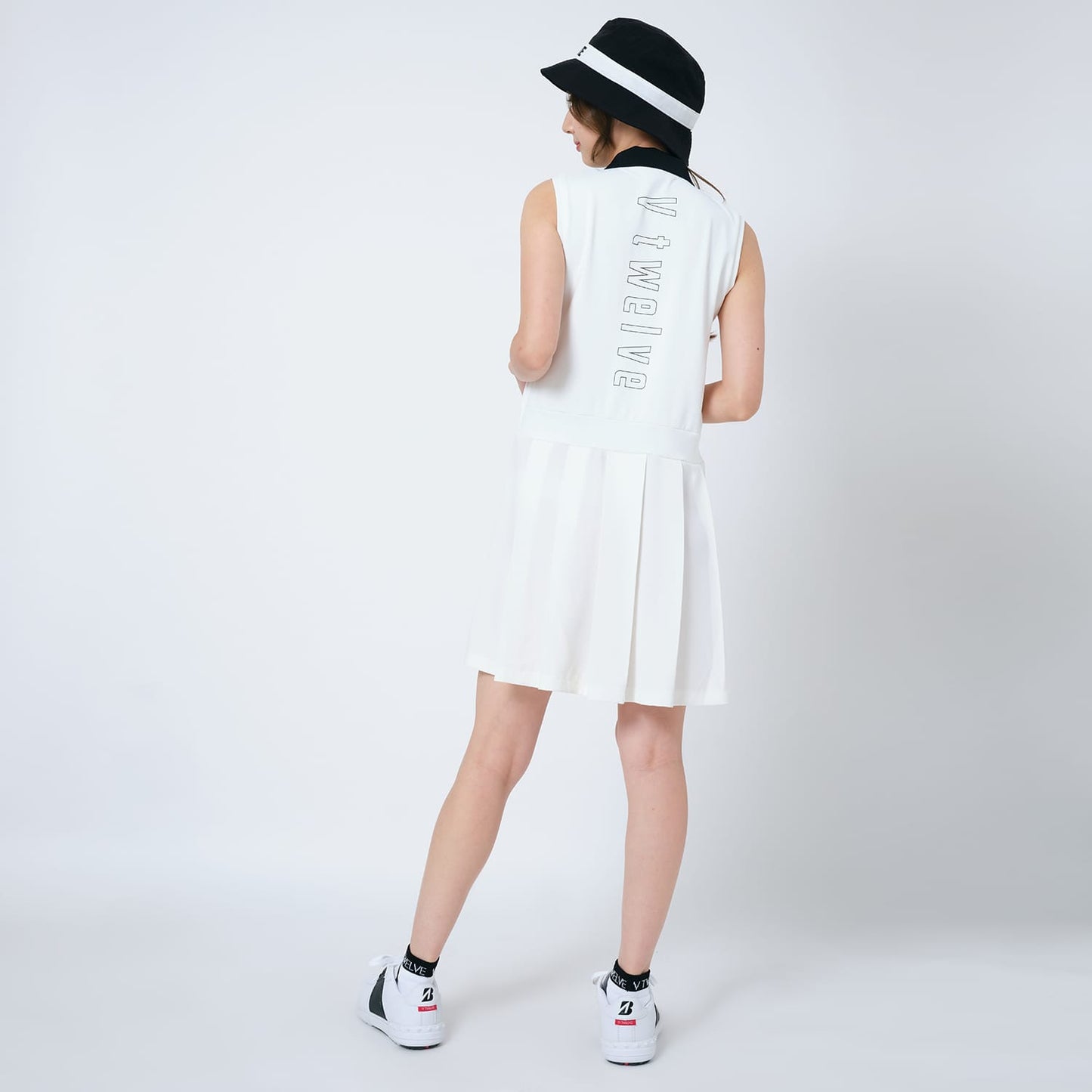 ELE ONE-PIECE