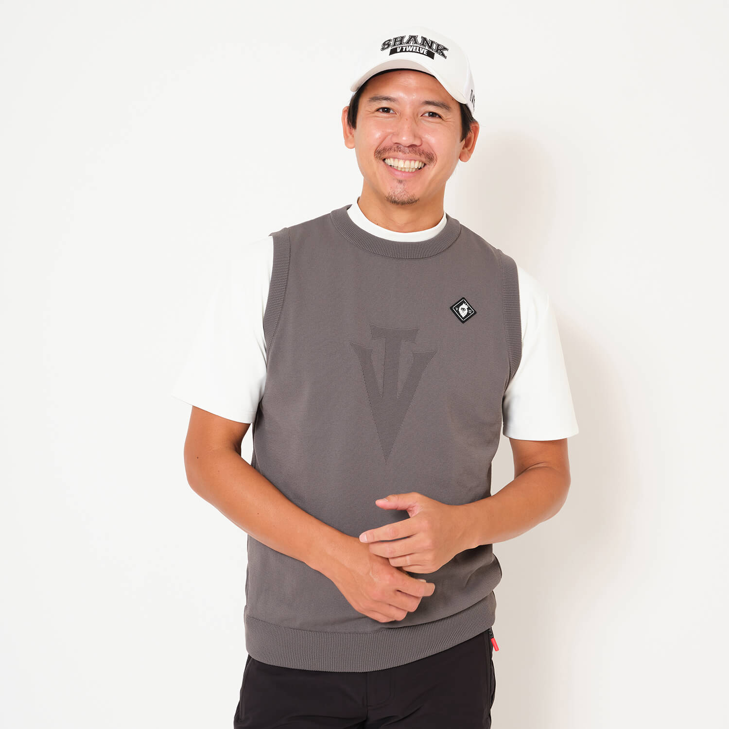 V12] ゴルフ メンズ ニット SYM KNIT VEST | 【公式通販】