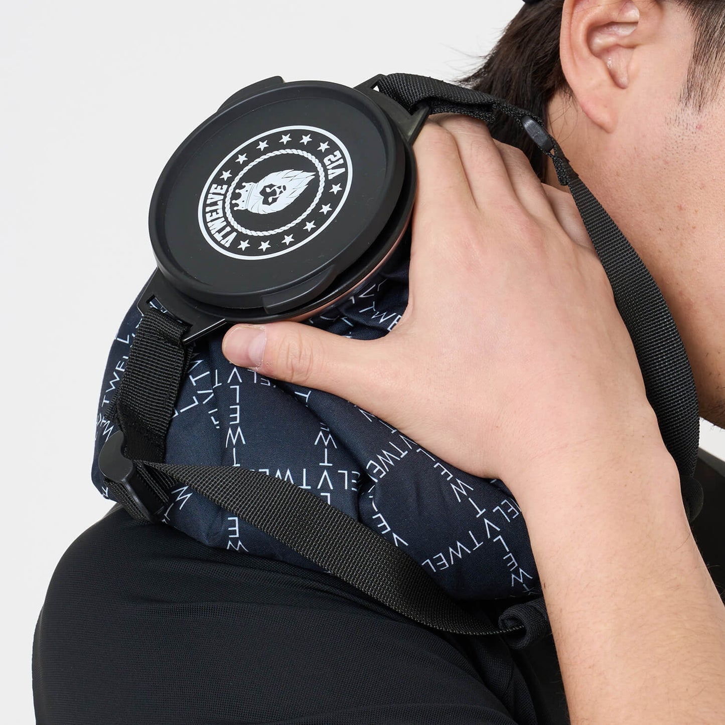 TYPO GRID ICE BAG