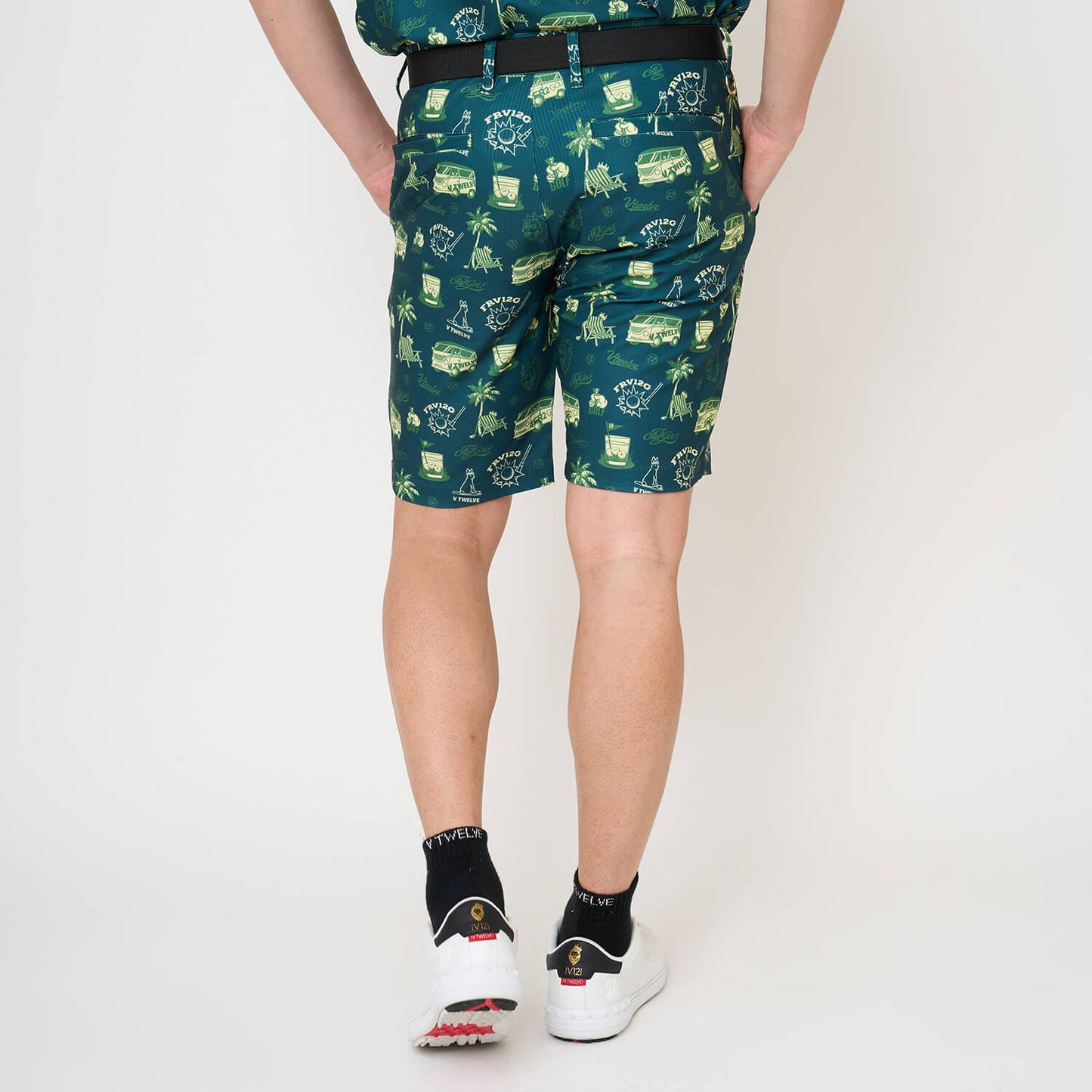V12FR2 PATTERN  SHORTS