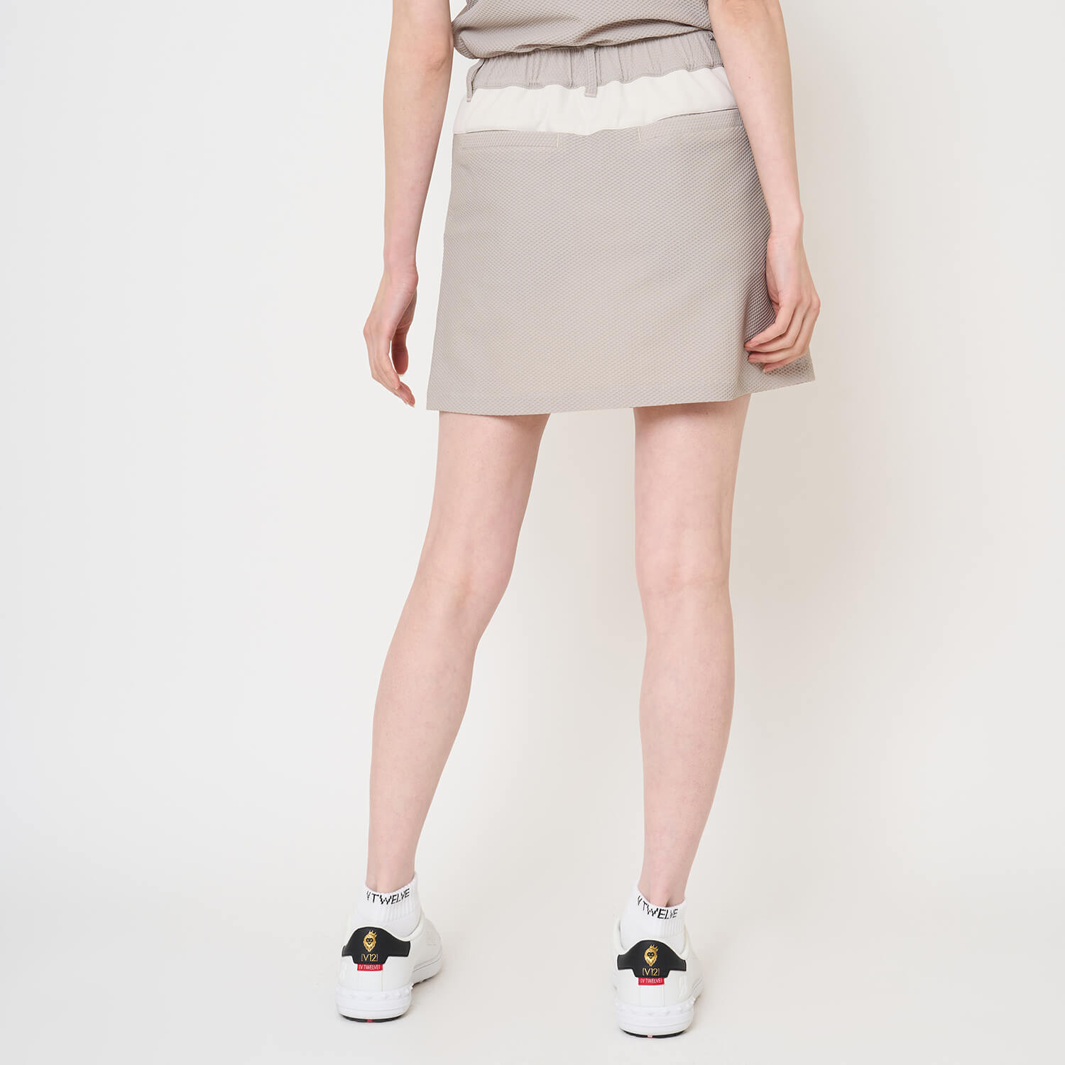 BEIGE22