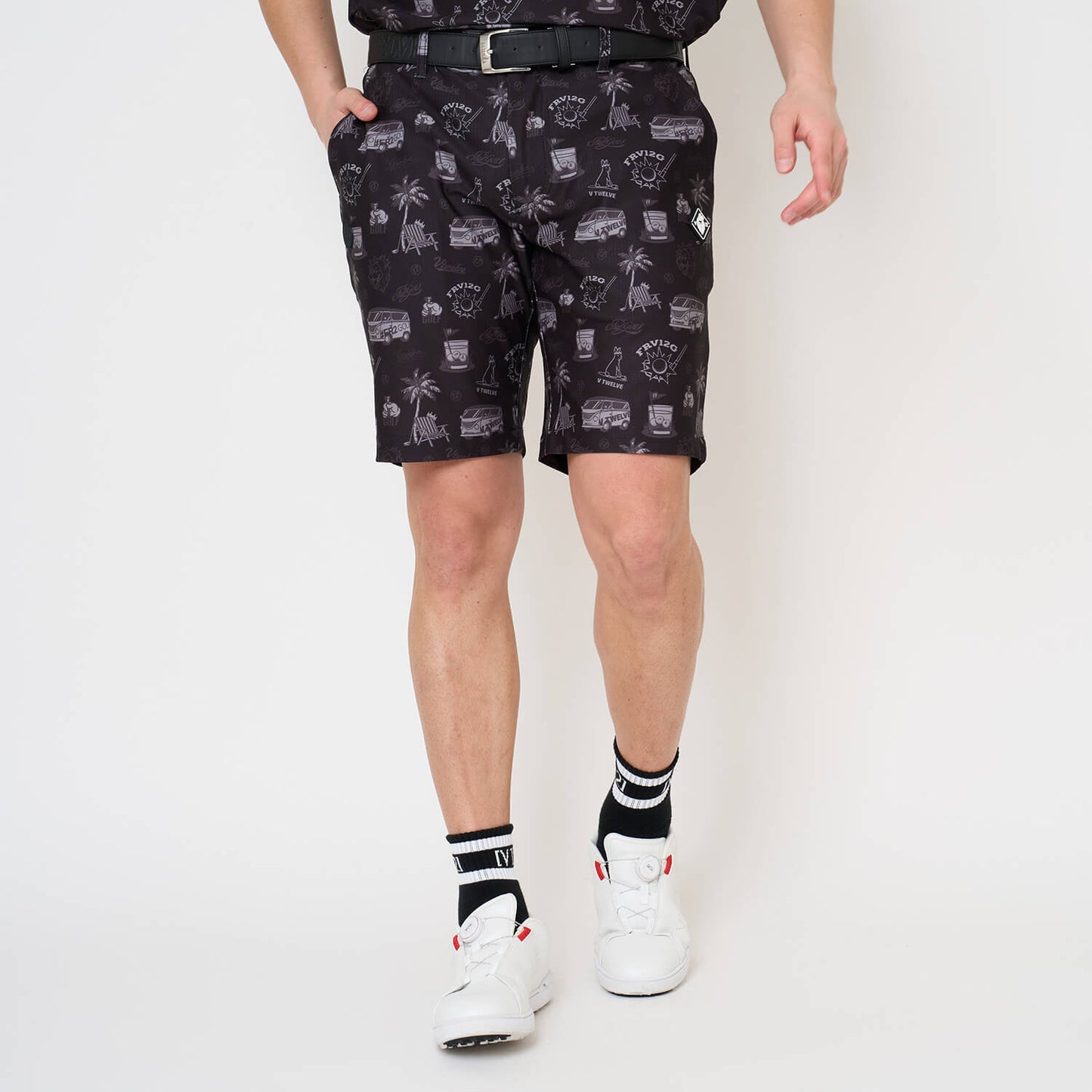 V12FR2 PATTERN  SHORTS