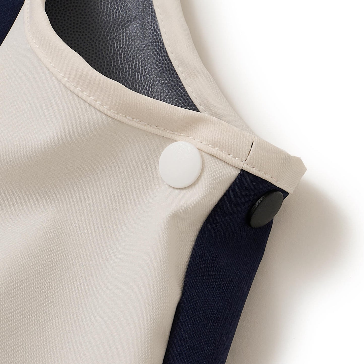 V12FR2 VEST