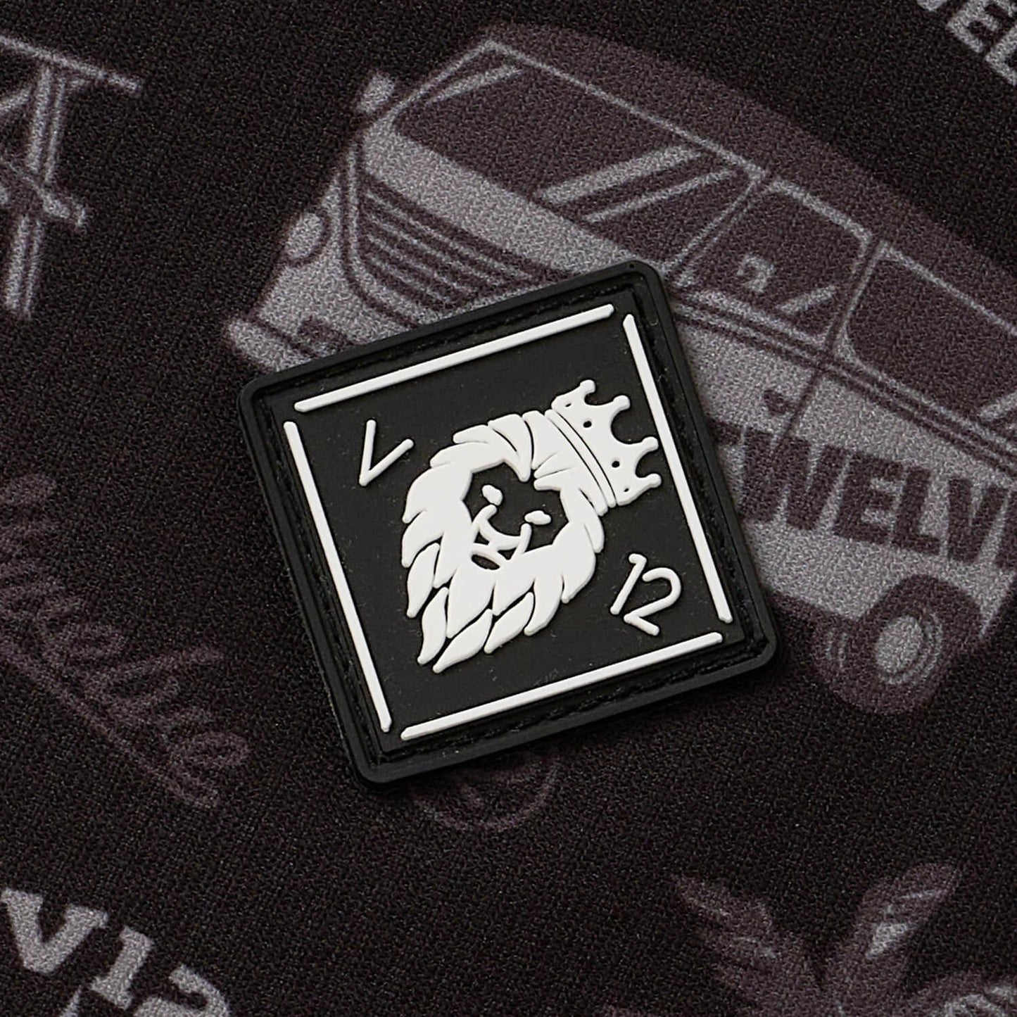 V12FRS PATTERN POLO