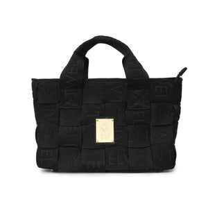 BLACK19