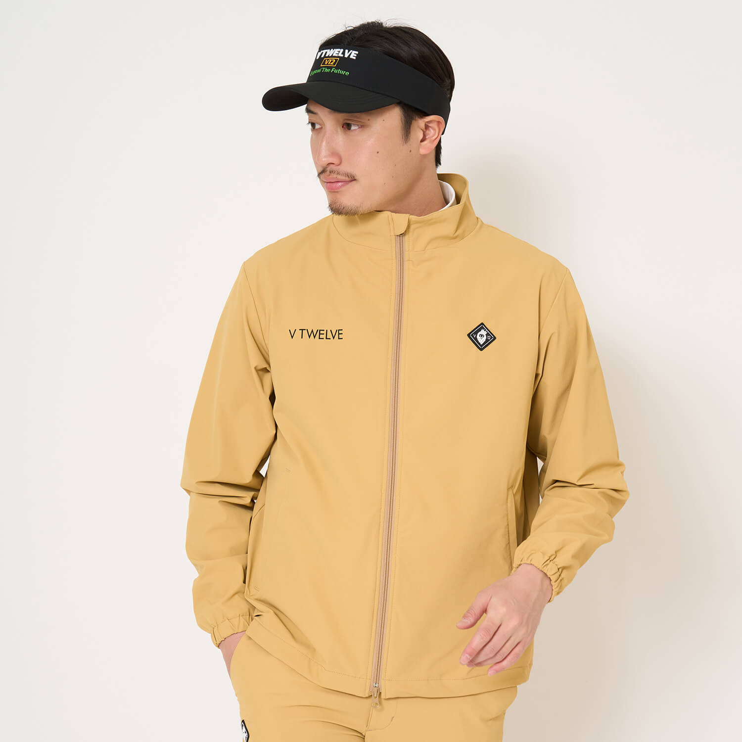 BEIGE22