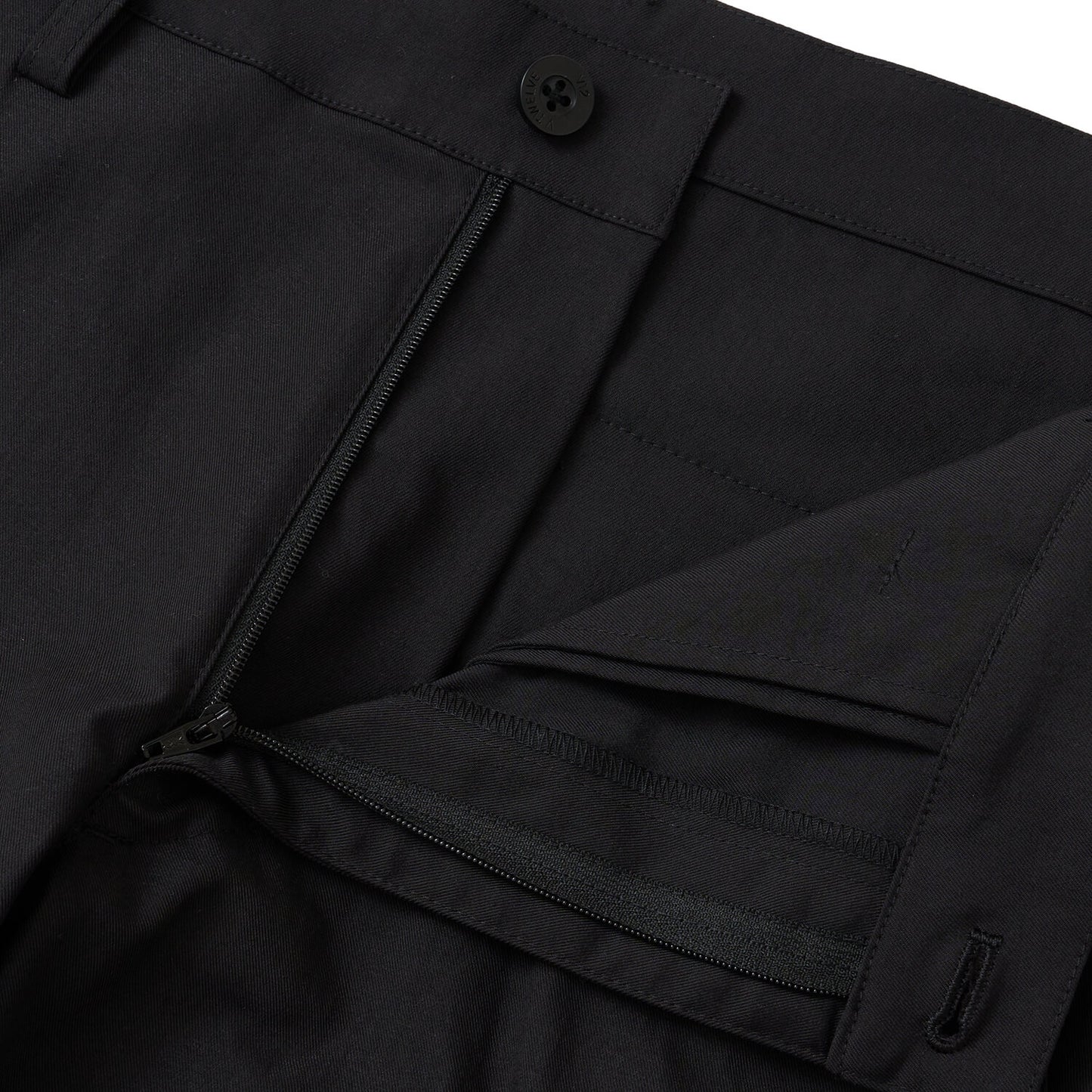 CLEAN PANTS