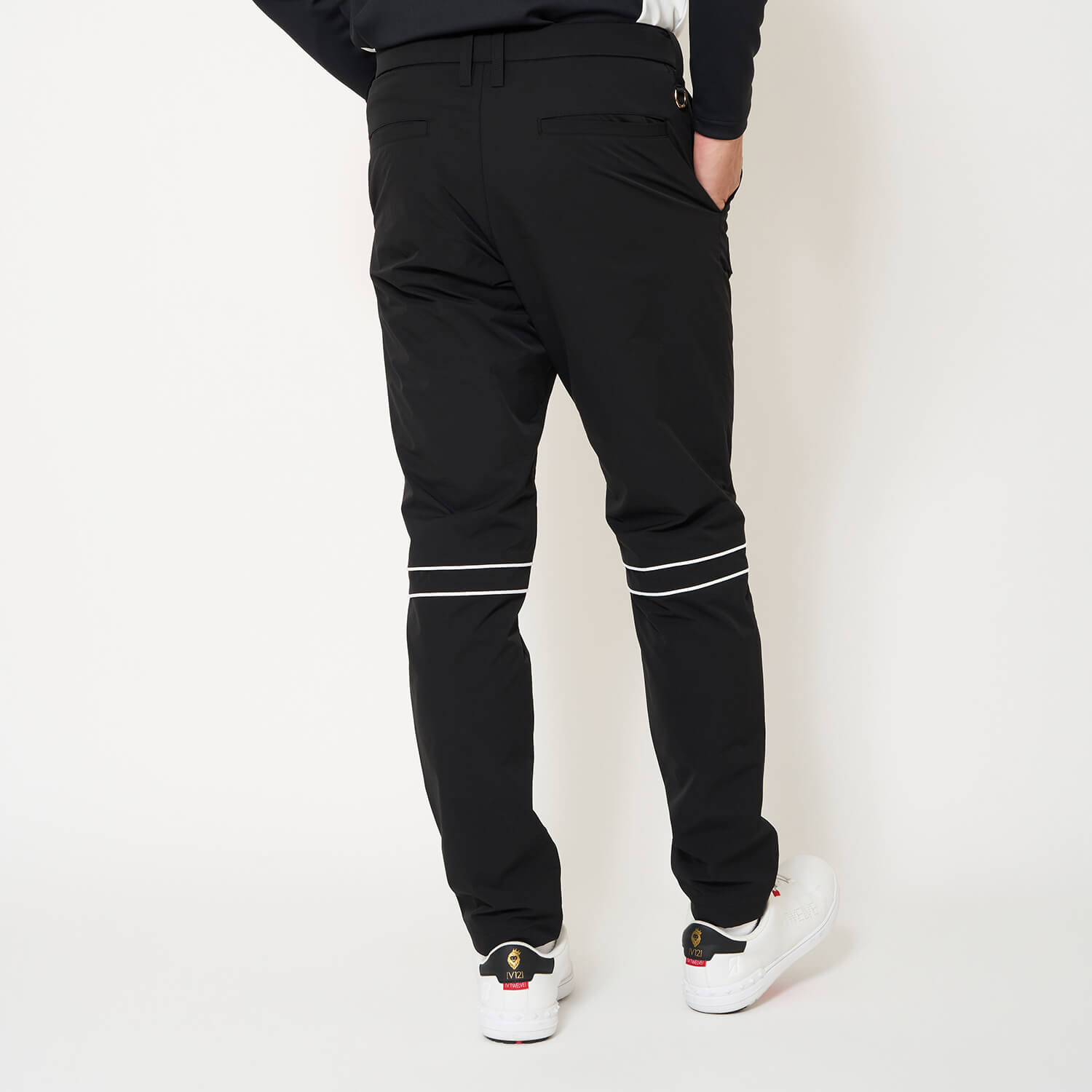 BLACK19