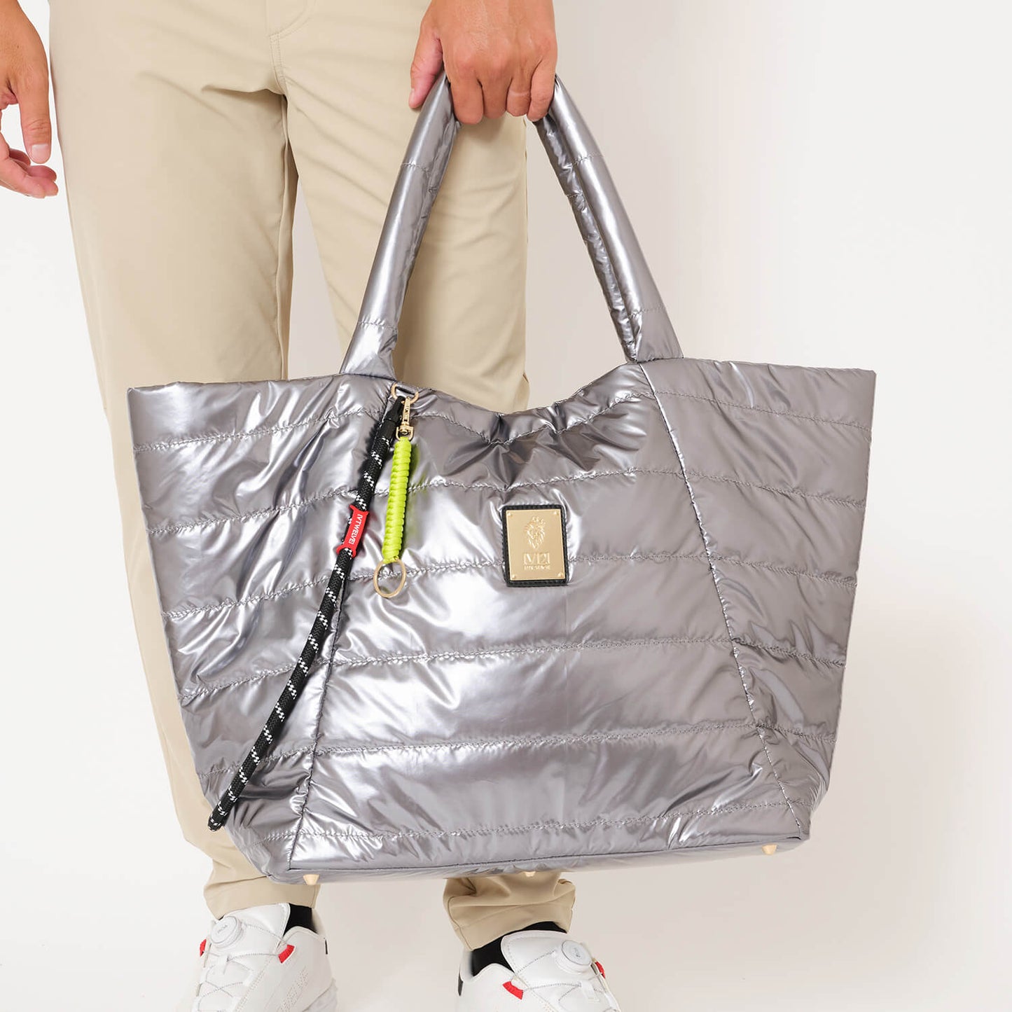 PADDED GLOSS BIG TOTE