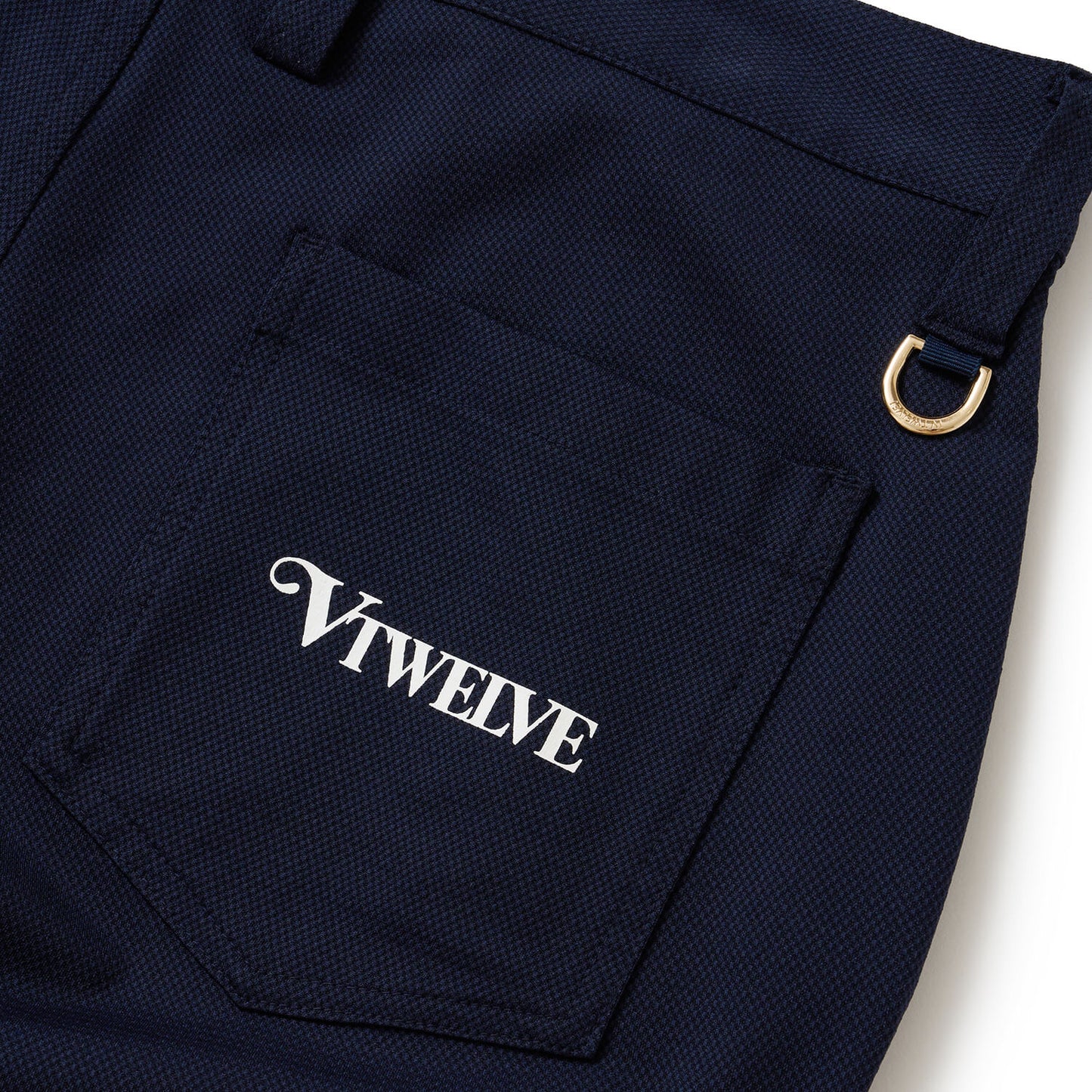 SNEAK SHORTS
